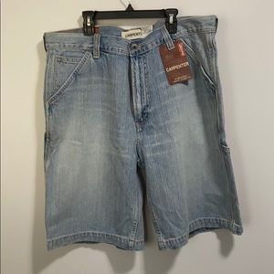 Men’s Levi’s loose fit carpenter shorts 36